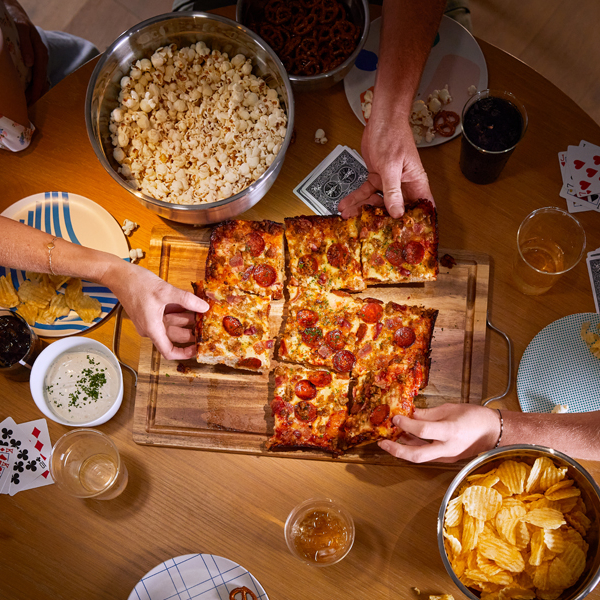 Indoor pizza oven